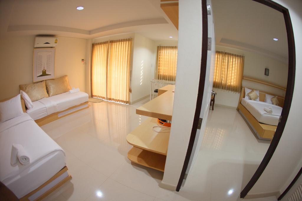 Hotel Baan Sanpoom Phitsanulok Zewnętrze zdjęcie